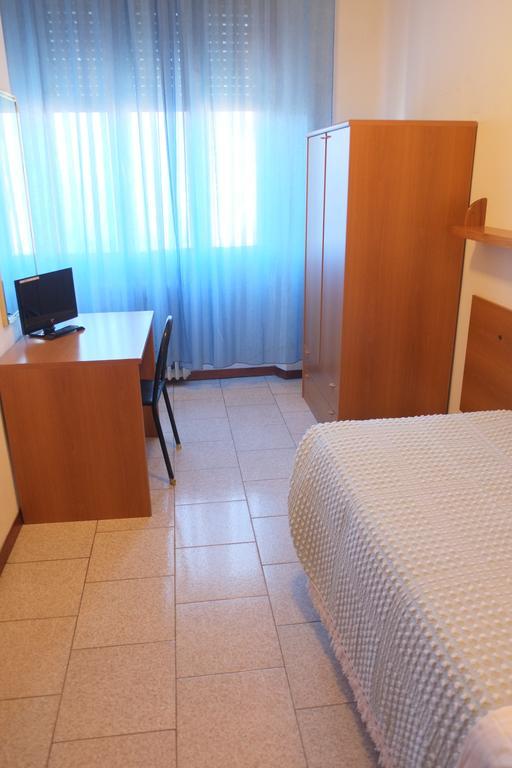 Albergo Italia Di Nardi Renzo & C Snc Poggibonsi Room photo